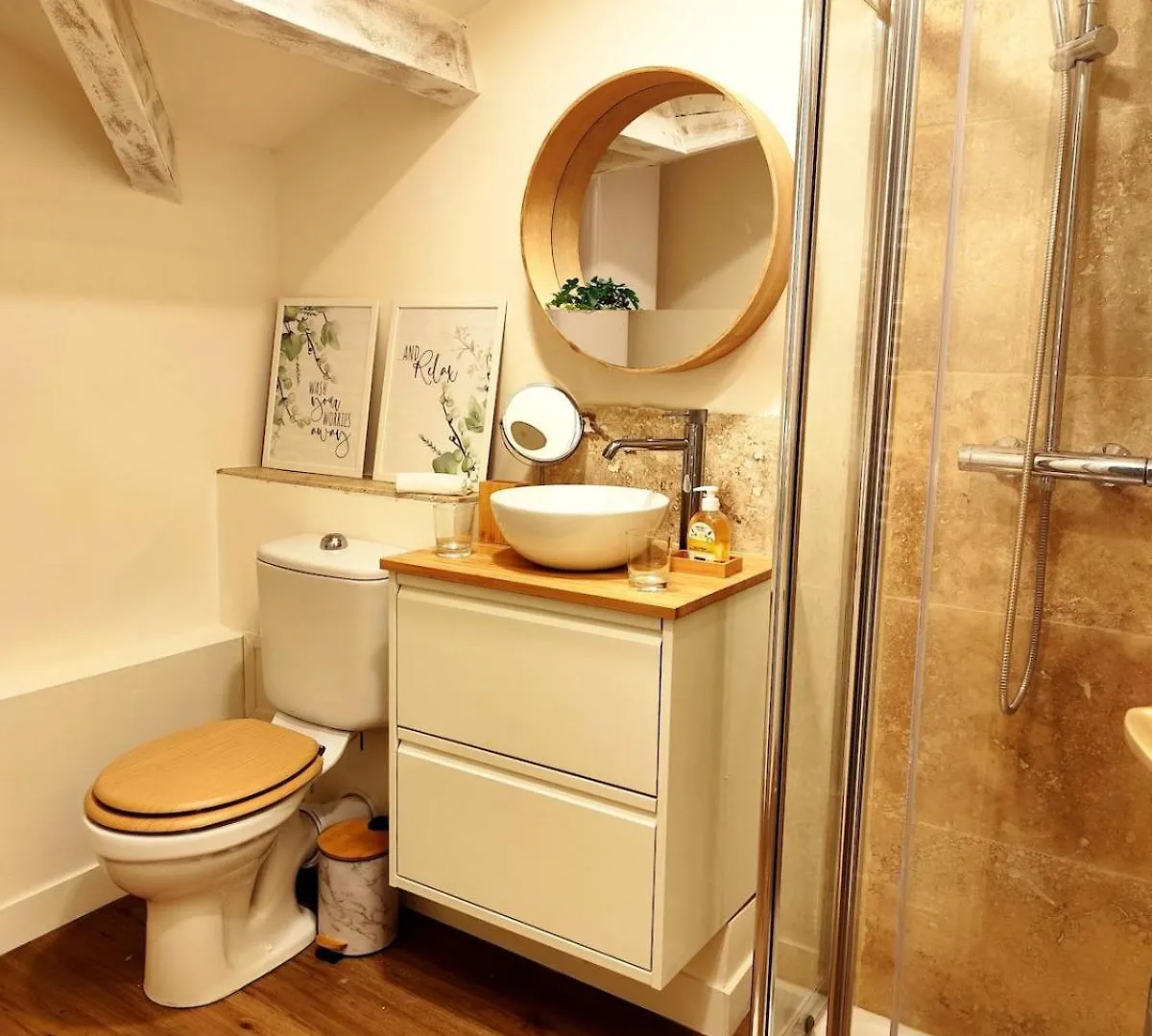 Tribord Holiday House 尼斯 公寓